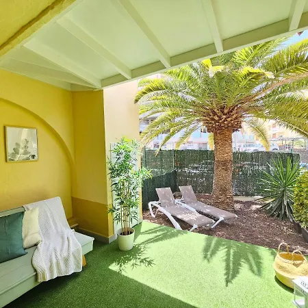 & Refreshing Pool Holidays Air-conditioning ,